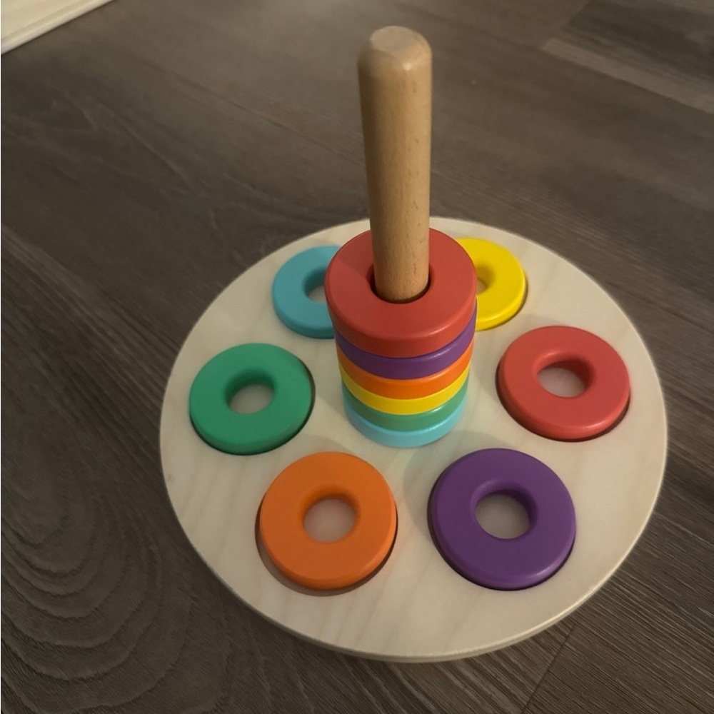 Lovevery Flexible wooden stacker